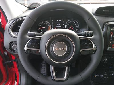 2022 Jeep Renegade - Photo 12