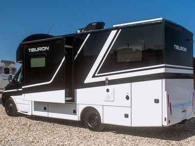 2026 Thor Motor Coach Tiburon - Photo 2