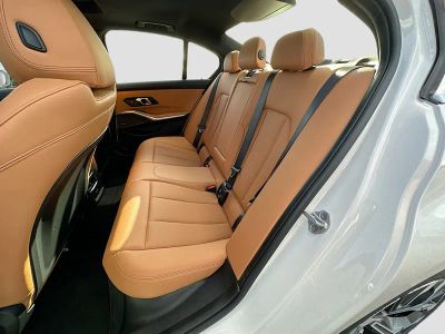 2026 BMW 3 Series — photo 19 view