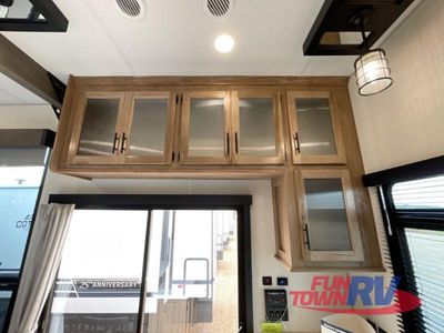 2025 Forest River RV Cherokee Timberwolf Black Label - Photo 23