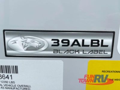 2025 Forest River RV Cherokee Timberwolf Black Label - Photo 39