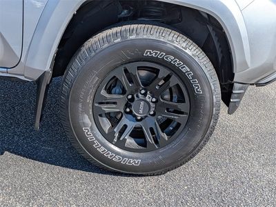 2019 Toyota Tacoma - Photo 10