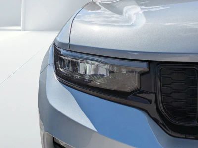 2025 Jeep Grand Cherokee — photo 8 view