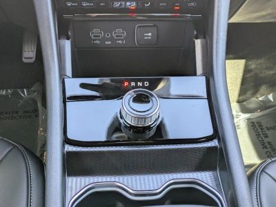 2025 Jeep Grand Cherokee — photo 17 view
