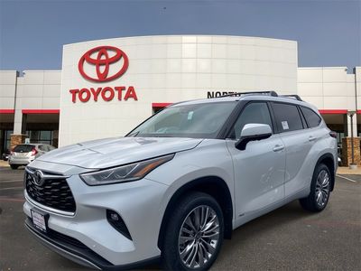 2026 Toyota Highlander Hybrid - Photo 1