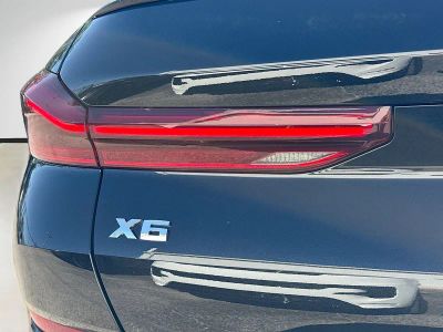 2027 BMW X6 — photo 10 view