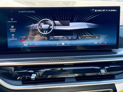 2027 BMW X6 — photo 35 view