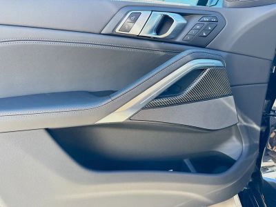 2027 BMW X6 — photo 22 view