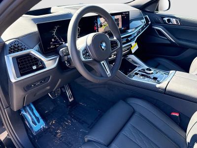2027 BMW X6 — photo 26 view