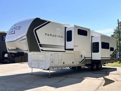 2026 Alliance RV Paradigm - Photo 8