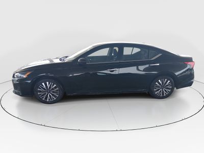 2024 Nissan Altima - Photo 4
