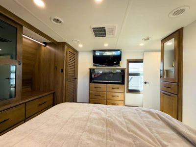 2026 Keystone RV Montana - Photo 34