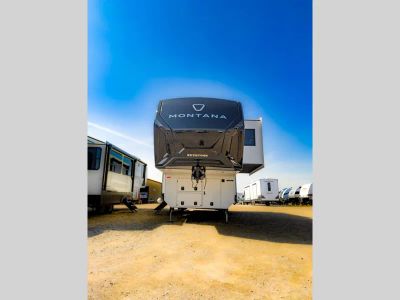 2026 Keystone RV Montana - Photo 6