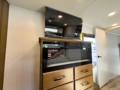 2026 Keystone RV Montana - Photo 40
