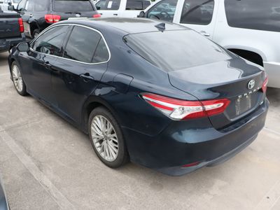 2020 Toyota Camry - Photo 6