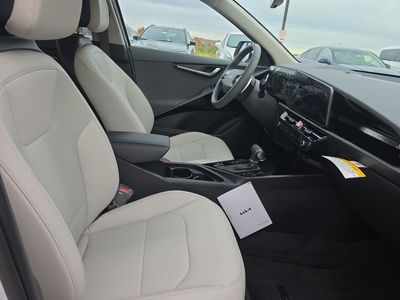 2026 Kia Niro - Photo 13