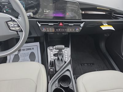 2026 Kia Niro - Photo 7