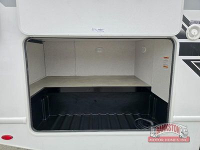 2026 Chateau 21Z - Photo 3