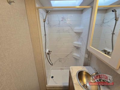 2026 Chateau 21Z - Photo 25