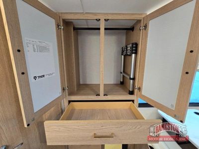 2026 Chateau 21Z - Photo 21