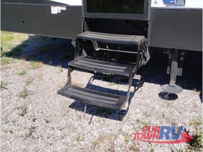 2025 Forest River RV Vengeance Rogue Armored - Photo 15