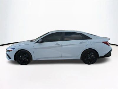 2026 Hyundai ELANTRA — photo 8 view