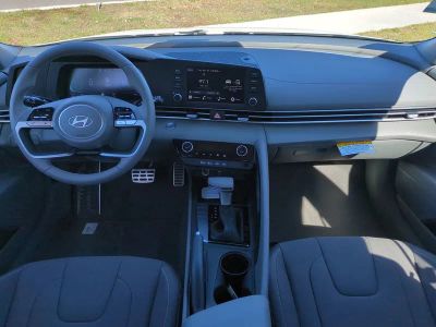 2026 Hyundai ELANTRA — photo 15 view
