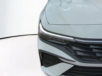 2026 Hyundai ELANTRA — photo 10 view