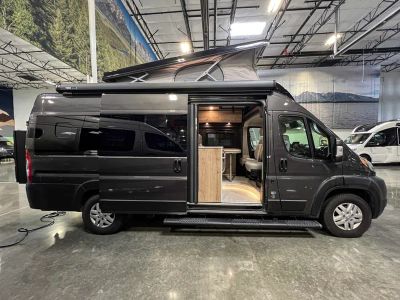 2023 Airstream RANGELINE - Photo 16