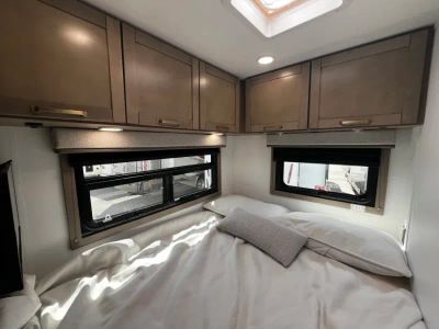 2027 Entegra ODYSSEY — photo 18 view