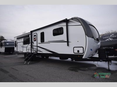 2027 Venture RV SportTrek Touring Edition - Photo 2
