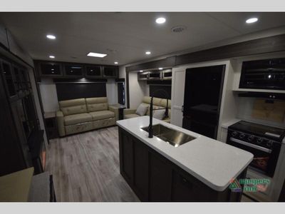 2027 Venture RV SportTrek Touring Edition - Photo 48