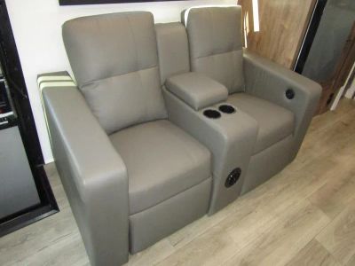 2026 Entegra ESTEEM XL - Photo 11