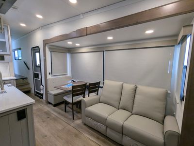 2026 Alliance RV Avenue — photo 18 view