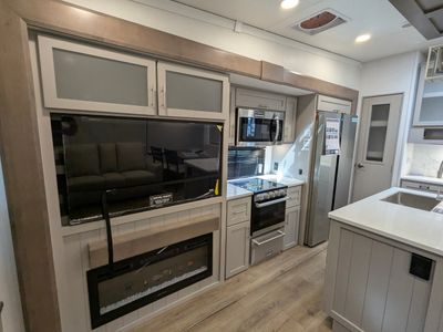 2026 Alliance RV Avenue — photo 27 view