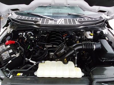 2025 Ford F-150 - Photo 9