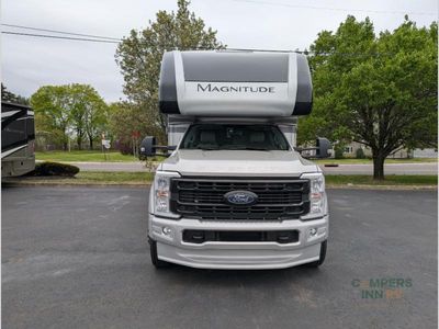 2026 Thor Motor Coach Magnitude GRAND - Photo 2