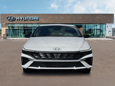 2026 Hyundai Elantra - Photo 12