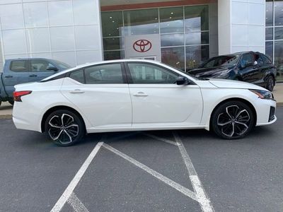 2023 Nissan Altima 2.5 SR - Photo 3