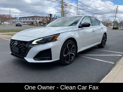 2023 Nissan Altima 2.5 SR - Photo 9