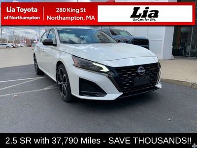 2023 Nissan Altima 2.5 SR - Photo 2