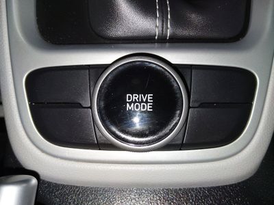 2025 Hyundai Venue - Photo 19