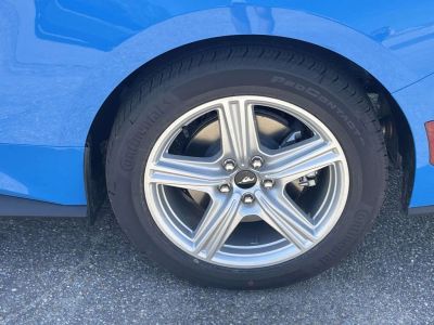 2026 Ford Mustang — photo 9 view