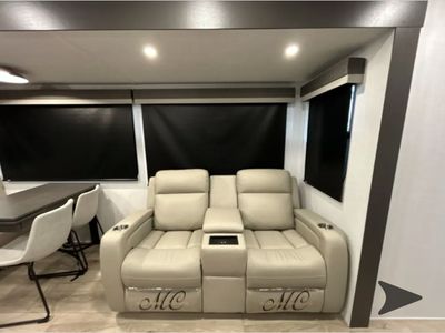 2026 Forest River RV Rockwood Signature Ultra Lite - Photo 9