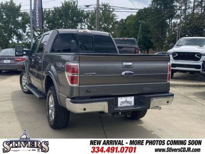 2011 Ford F-150 — engine compartment view