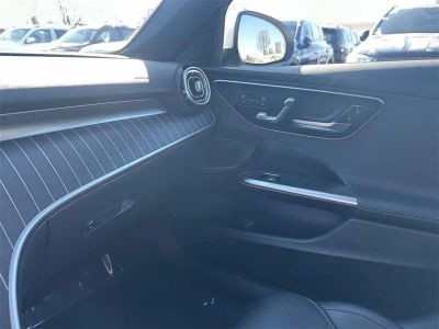 2022 Mercedes-Benz C-Class - Photo 32