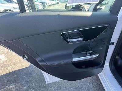 2022 Mercedes-Benz C-Class - Photo 23