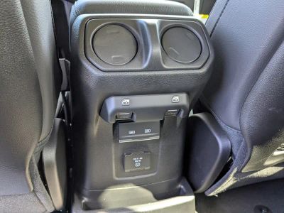 2026 Jeep Wrangler — photo 14 view