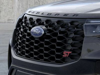 2026 Ford Explorer — photo 17 view