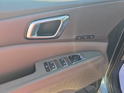2026 Kia Carnival Hybrid - Photo 20
